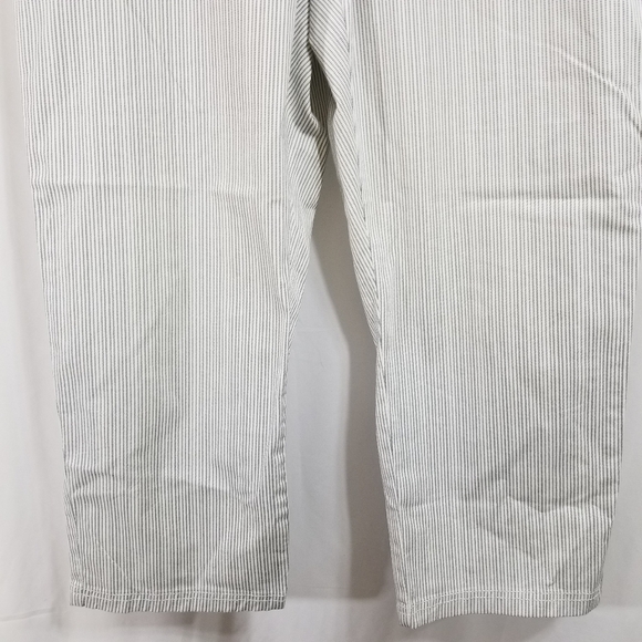 REITMAN'S Cotton Spandex striped plus size 16 capris - Picture 12 of 15